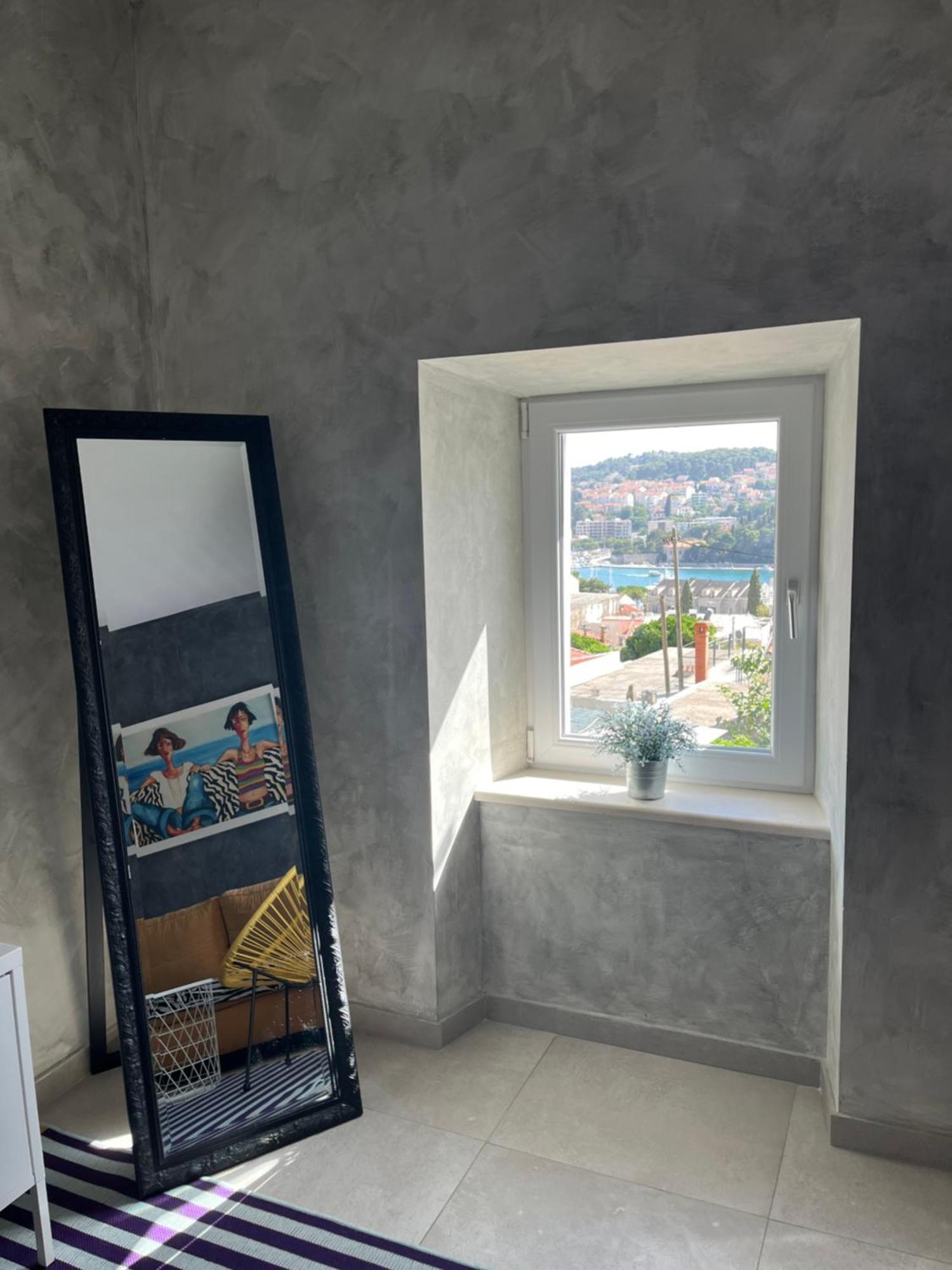 Apartment Jazzy Stairs On The Way To The Apt Dubrovnik Exterior photo